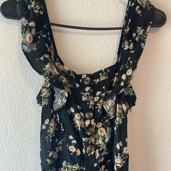 American Eagle XS jumpsuit - Picture 2 of 7